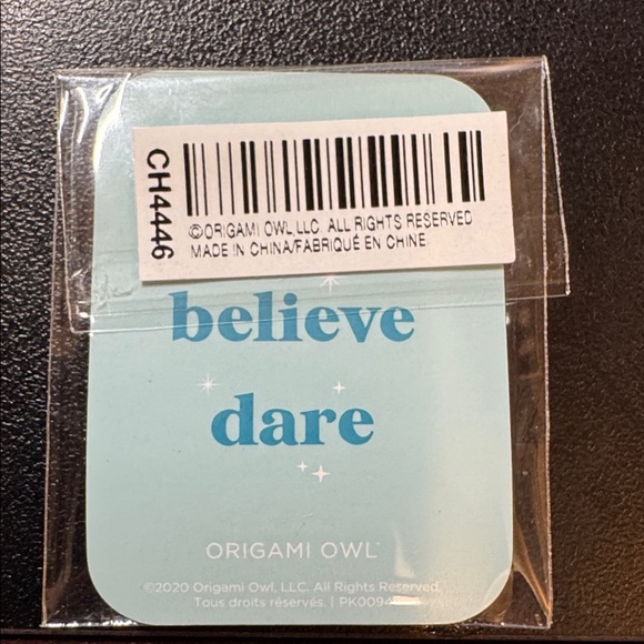 Disney Chip and Dale Charm set - Picture 2 of 2